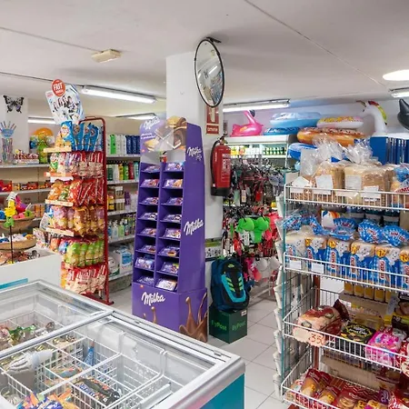 公寓 比塔罗拉兰萨罗特俱乐部酒店 *