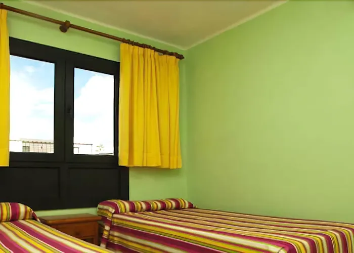 比塔罗拉兰萨罗特俱乐部酒店 卡门港