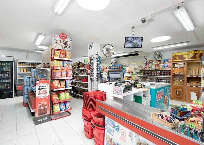 比塔罗拉兰萨罗特俱乐部酒店