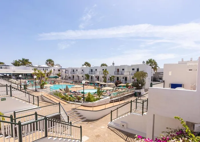 比塔罗拉兰萨罗特俱乐部酒店