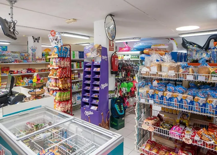 公寓 比塔罗拉兰萨罗特俱乐部酒店 *